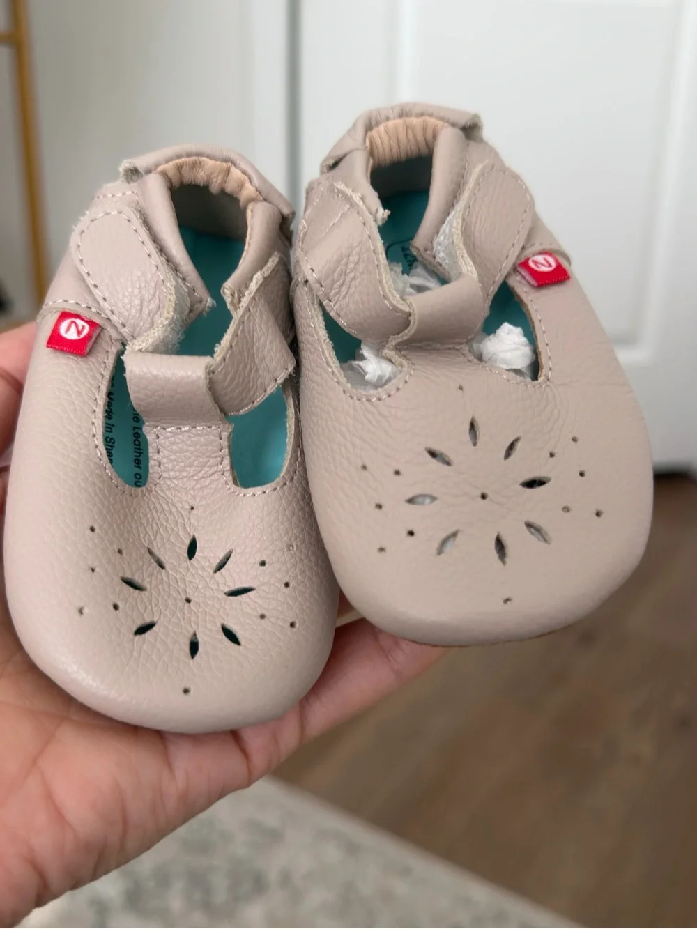 Zutano Soft Sole Leather Mary Jane Shoes Light Taupe Size 12 Months Baby